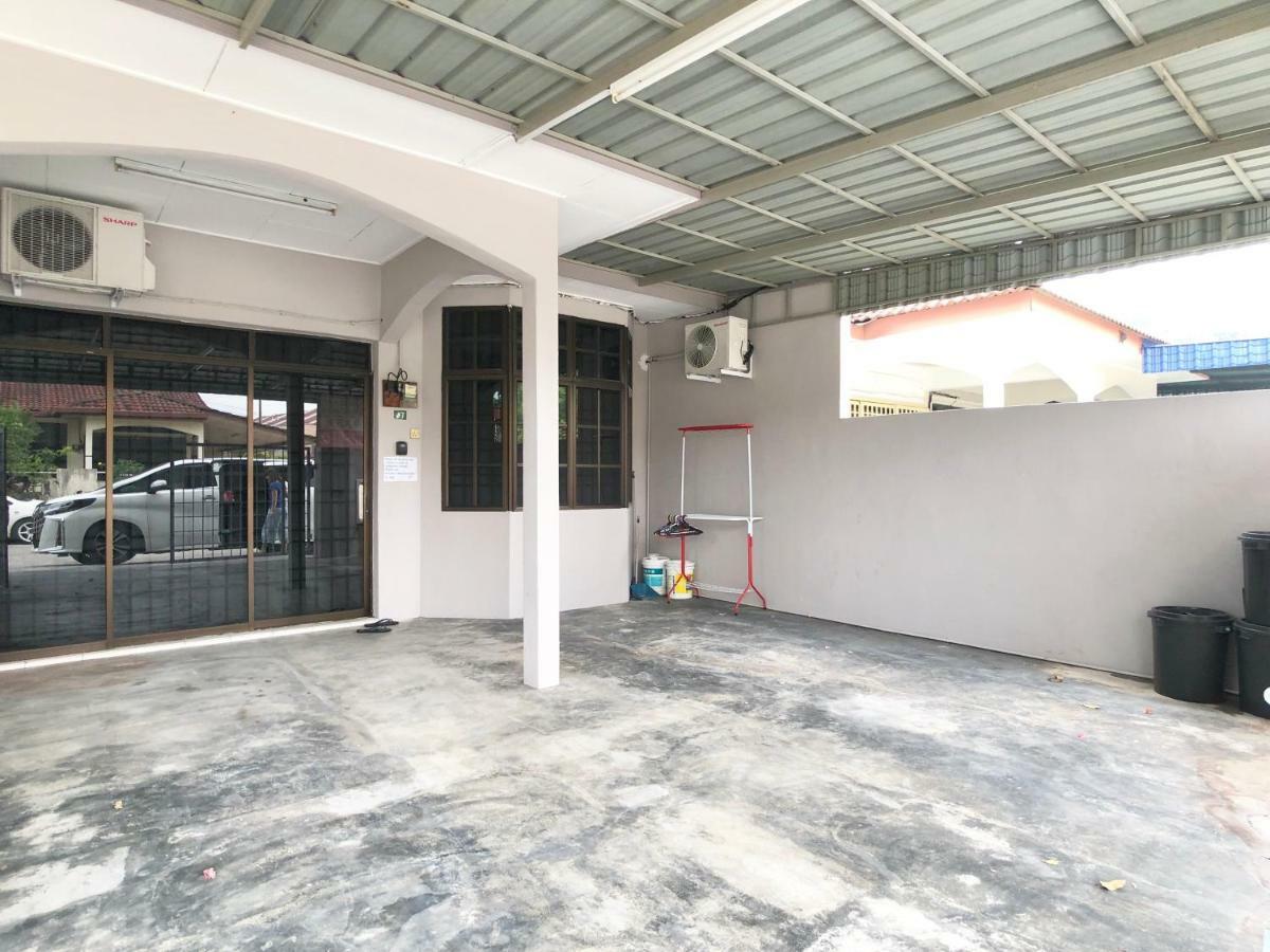 Sakura 2 Homestay Kampar Extérieur photo