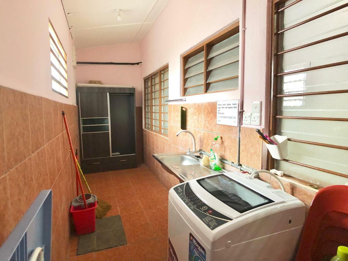Sakura 2 Homestay Kampar Extérieur photo